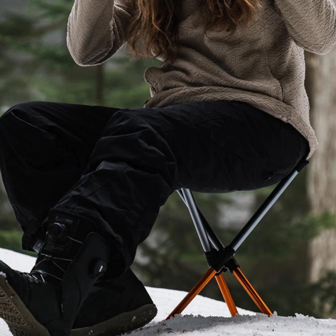 登山、雪山、キャンプのコンパクトチェアはヒルサウンドのBTR